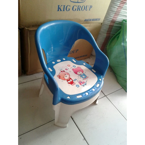 Plastic Kiddy Chair