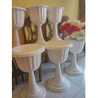Vas Pot Bunga Plastik Coklat Putih Tulip Piala Dekorasi Vintage Shabby 4