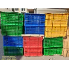 Plastic Crates Harvested by JNE JNT TIKI Lion Parcel POS 1