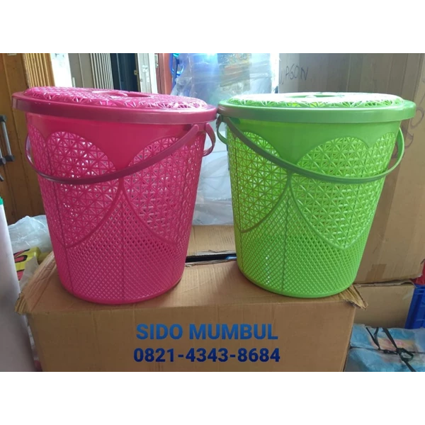 Plastic Laundry Basket with Handle